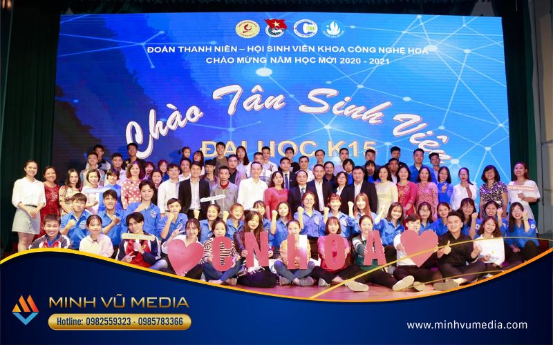 Gala chào tân sinh viên là sự kiện đặc biệt